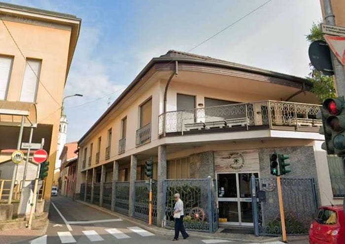 Appartamento quadrilocale in vendita in Via Sant'Antonio, Centro, Castano Primo