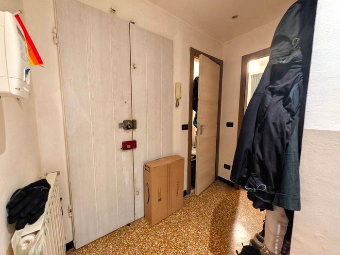 Appartamento trilocale in vendita in Via Terpi, Molassana, Genova