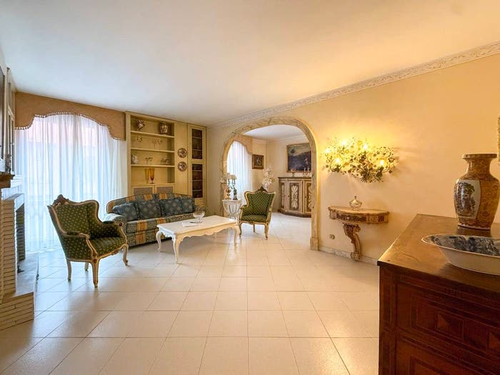 Appartamento con 5 locali in vendita in Via Giovanni da Verrazzano, Centro, Ponsacco