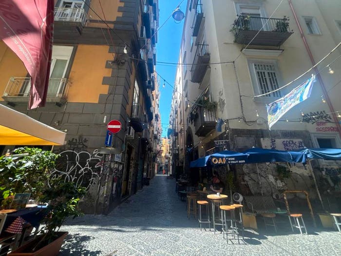 Appartamento bilocale in vendita in Vico della Quercia, Centro Storico, Napoli