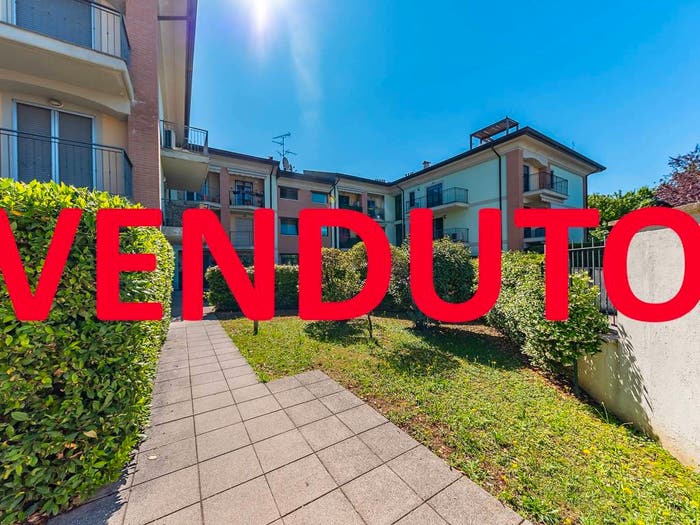 Appartamento trilocale in vendita in Vicolo LPirandello, Centro, Lainate