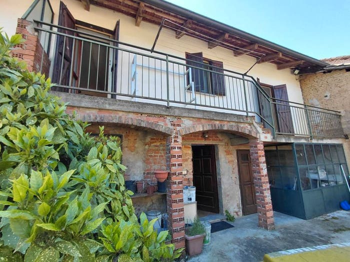 Casa con 5 locali in vendita in Regione Migliarine, Cinaglio
