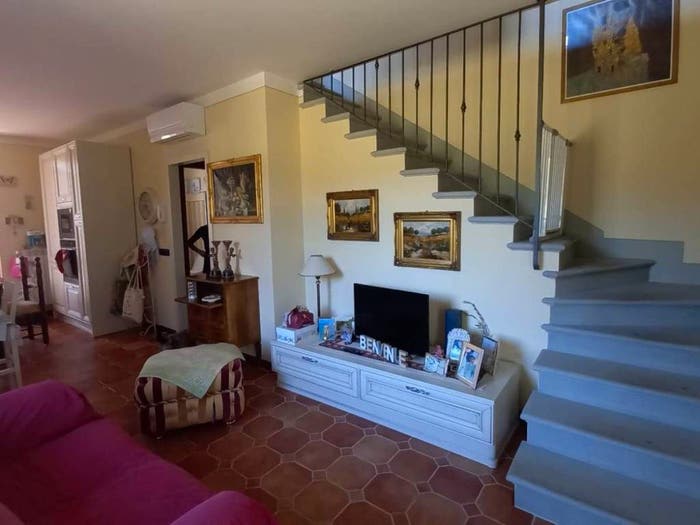 Casa con 6 locali in vendita in Figline Valdarno, Figline e Incisa Valdarno