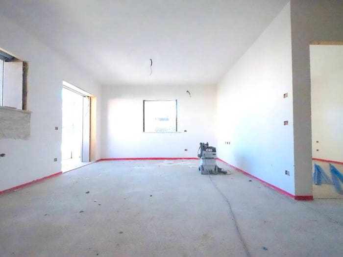 Appartamento trilocale in vendita in Via della Rimessa, Centro, Mentana