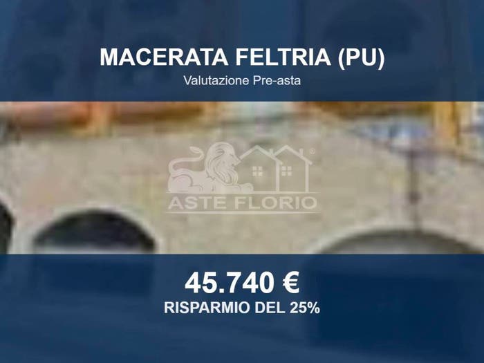 Appartamento trilocale in vendita in Piazza Garibaldi snc, Centro, Macerata Feltria