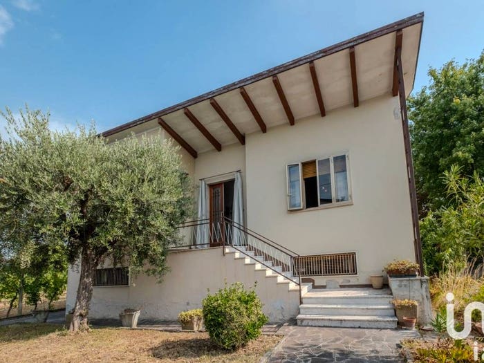 Casa con 5 locali in vendita in Via GIOVANNI XXIII, Centro, Castel Goffredo