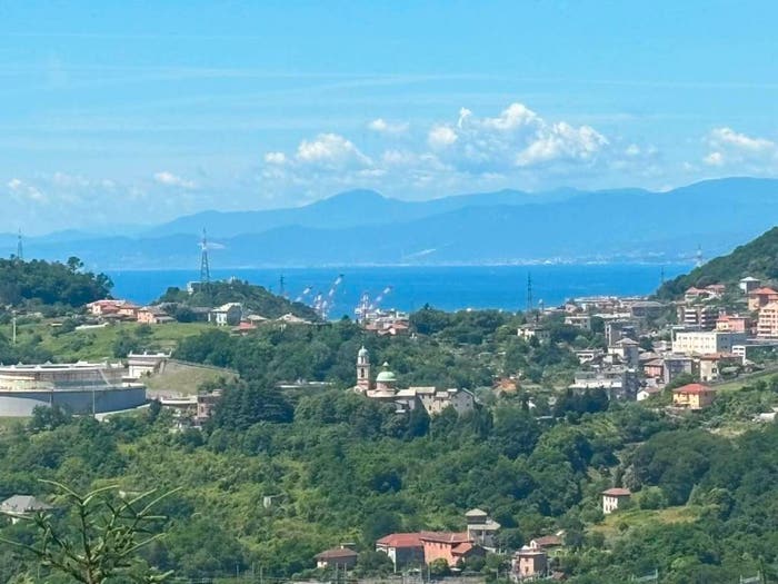 Appartamento con 6 locali in vendita in Via Pierino Negrotto Cambiaso, Rivarolo, Genova
