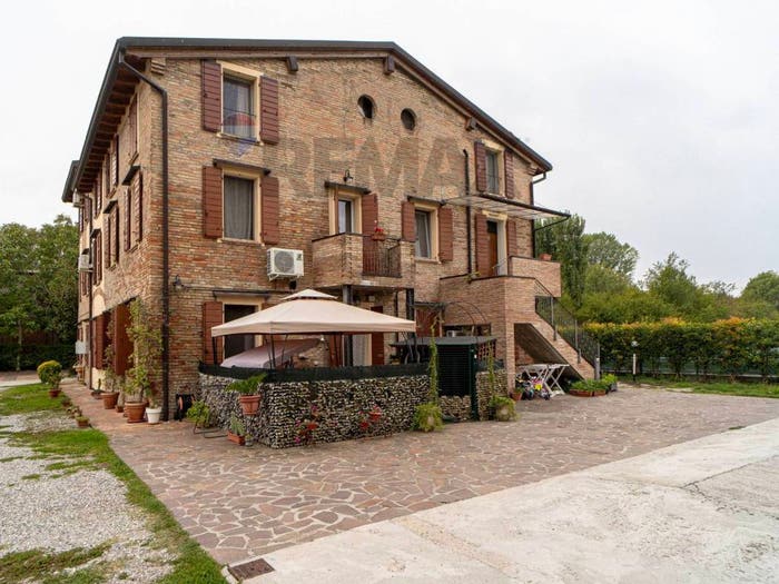 Appartamento trilocale in vendita in Via Colorno, Paradigna Centro Torri, Parma