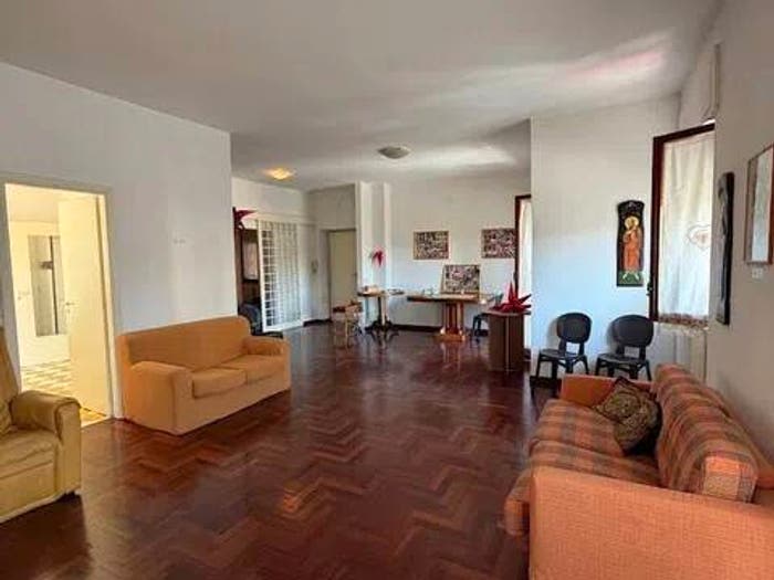 Appartamento con 5 locali in vendita in Viale Napoli, Centro, Frosinone