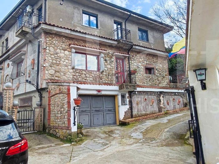 Casa in vendita in VIA PER MONTECOVELLO SNC, Girifalco