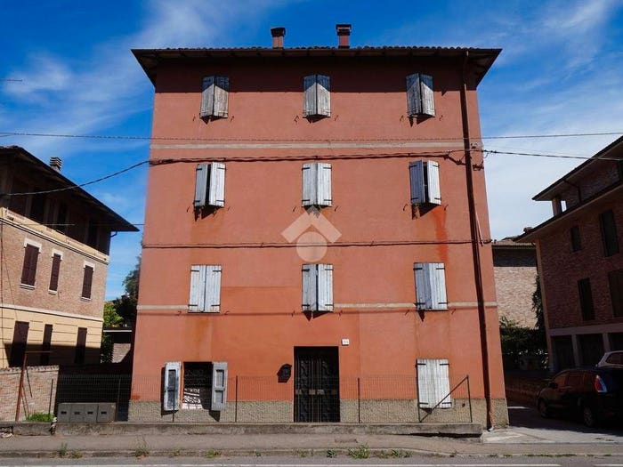 Casa con 6 locali in vendita in Via Giardini Nord, Centro, Formigine