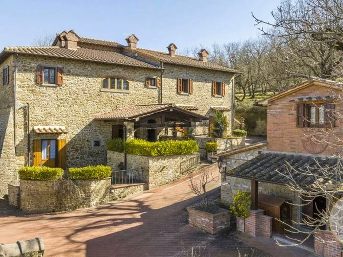 Casa con 6 locali in vendita in Centro, Cortona