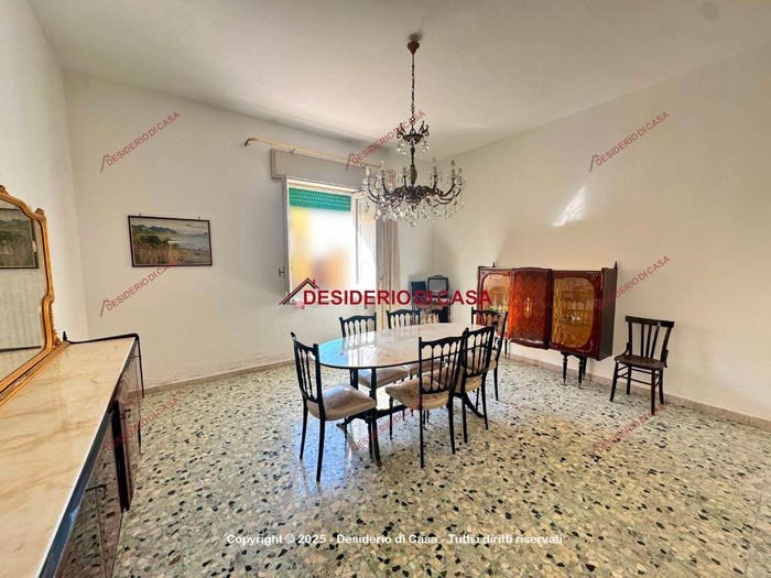 Appartamento quadrilocale in vendita in Via Sant'Orsola, Casa Santa, Erice