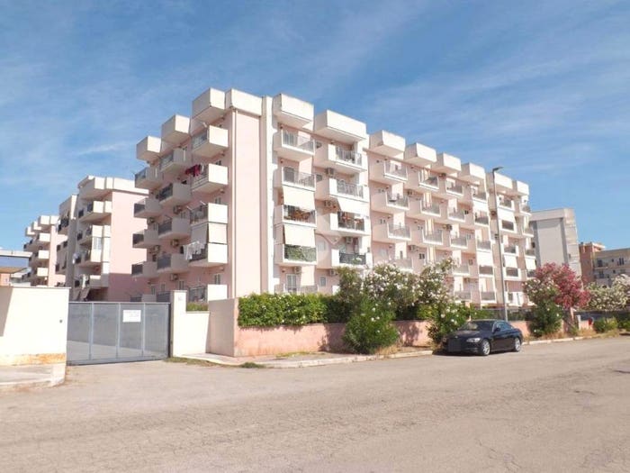 Appartamento con 5 locali in vendita in Carrara S Francesco di Paola, Bisceglie