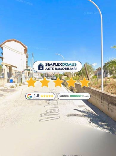 Appartamento con 5 locali in vendita in VIA ANTONIO DE CURTIS, Canicattì