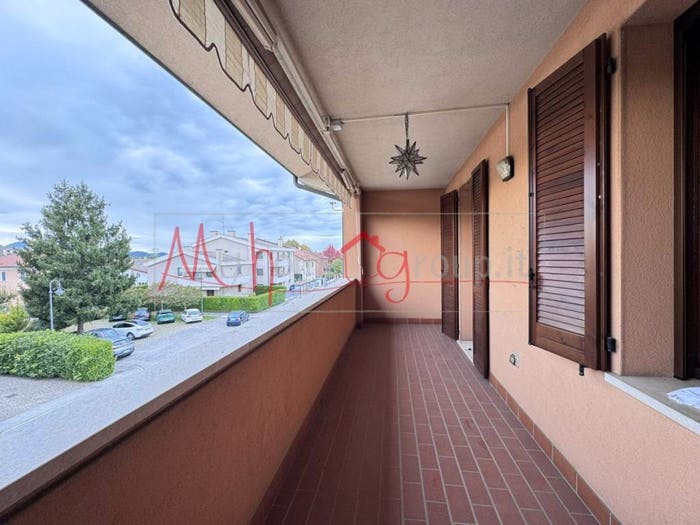 Appartamento quadrilocale in vendita in Via Gemona, Paltana Mandria, Padova