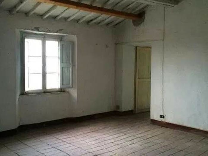 Appartamento con 6 locali in vendita in Via Lido Santini No Number, Centro, Chiusdino