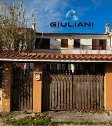 Casa trilocale in vendita in Via dello Scorpione, Colle Romito, Ardea