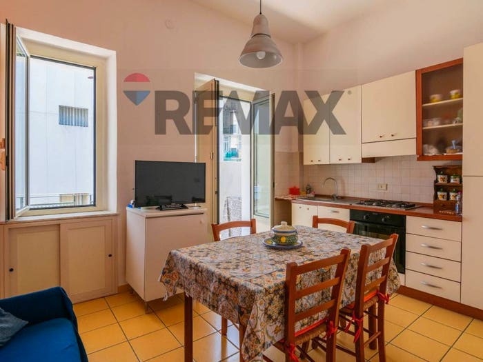 Appartamento con 6 locali in vendita in Via Veneto, San Cosmo Corso Italia Piazza Dante, Acireale