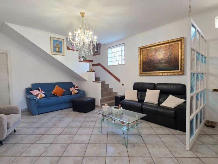 Casa con 5 locali in vendita in Via Cesare Pavese, Villaggio Giornalisti Poggio, Anzio