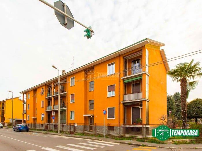 Appartamento trilocale in vendita in Viale Italia, Castellanza