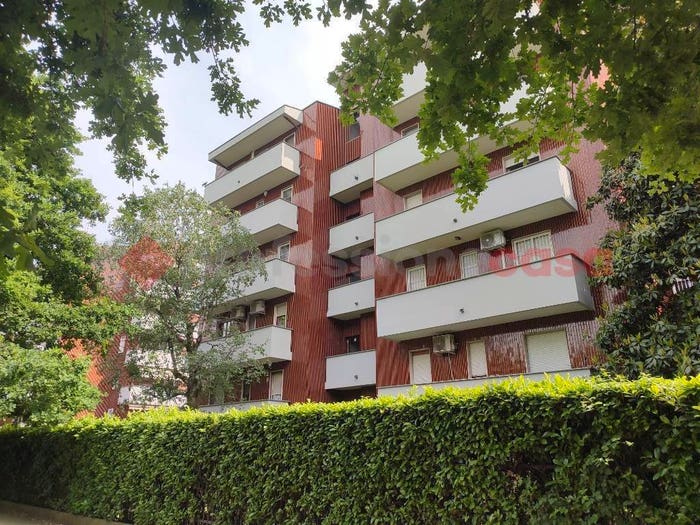 Appartamento trilocale in vendita in Via Mantegna A, Centro, Pioltello