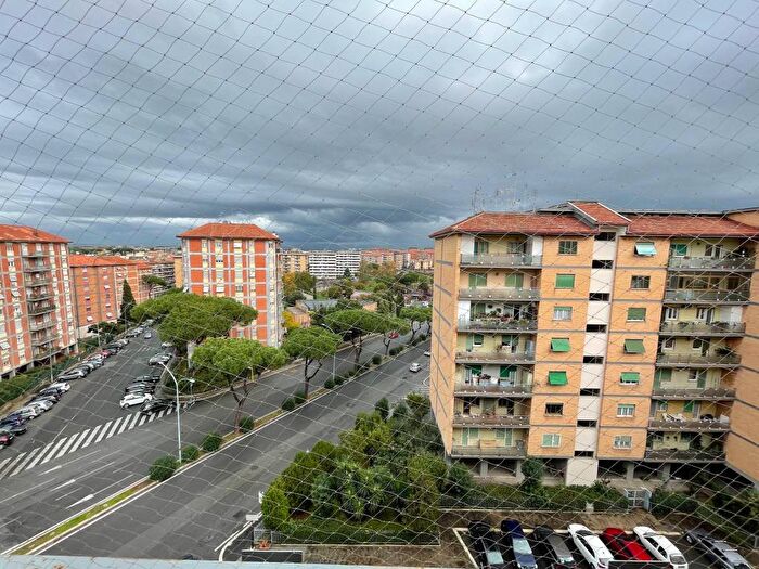 Appartamento con 5 locali in vendita in Via Ermanno Ponti, Alessandrino Torre Spaccata, Roma