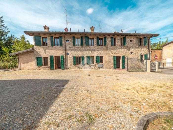 Casa trilocale in vendita in Via G Ghirardi, Centro, San Polo d'Enza