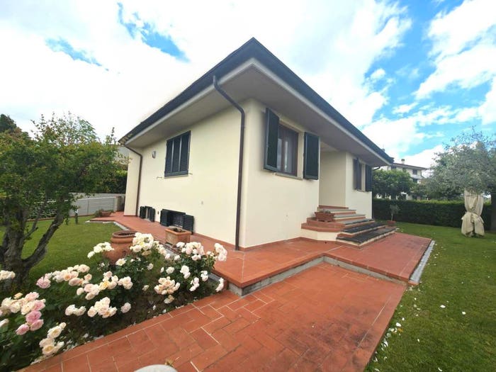 Casa con 6 locali in vendita in Bassa, Cerreto Guidi