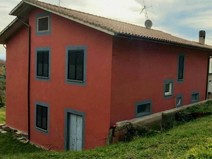 Casa trilocale in vendita in Via del Gelso, Baschi