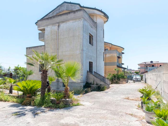 Casa con 6 locali in vendita in Via Ruggero Leoncavallo, Ischitella, Castel Volturno