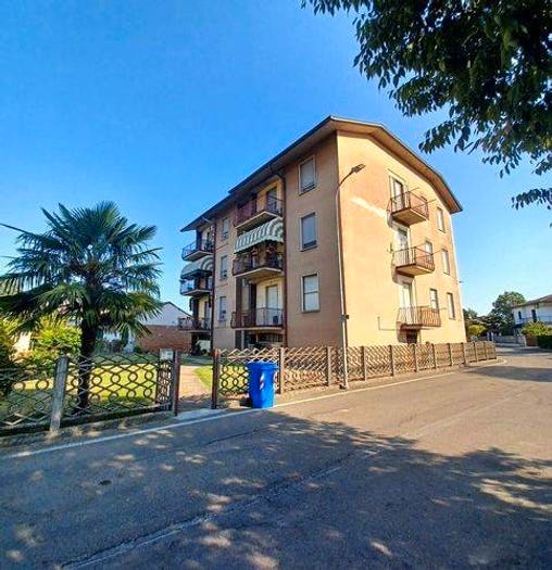 Appartamento bilocale in vendita in Via A Gramsci, Ferrera Erbognone