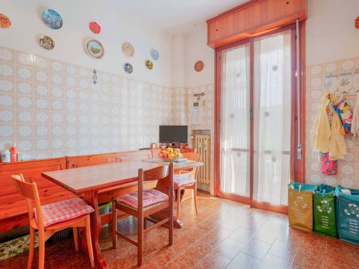 Appartamento trilocale in vendita in Via degli Ortolani, Savena, Bologna