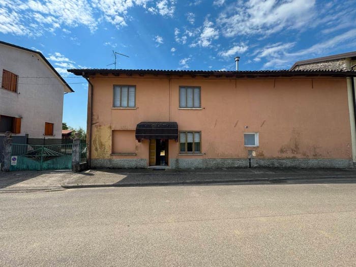 Casa trilocale in vendita in Via dei Prati, Clauiano, Trivignano Udinese