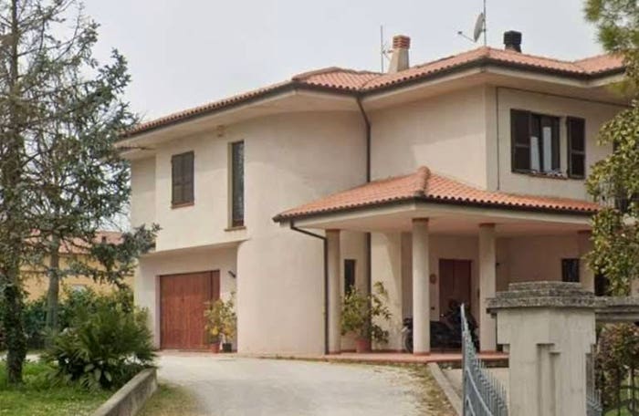 Casa con 6 locali in vendita in Via Cardinali, Centro, Monte San Pietrangeli