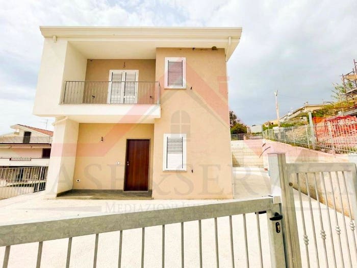 Casa trilocale in vendita in Contrada Castromurro, Centro, Belvedere Marittimo