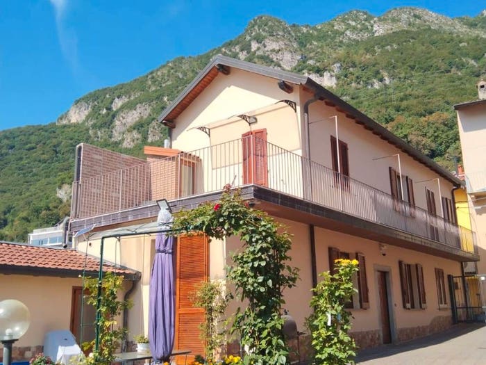 Casa trilocale in vendita in Via Papa Giovanni XXIII, Pescate