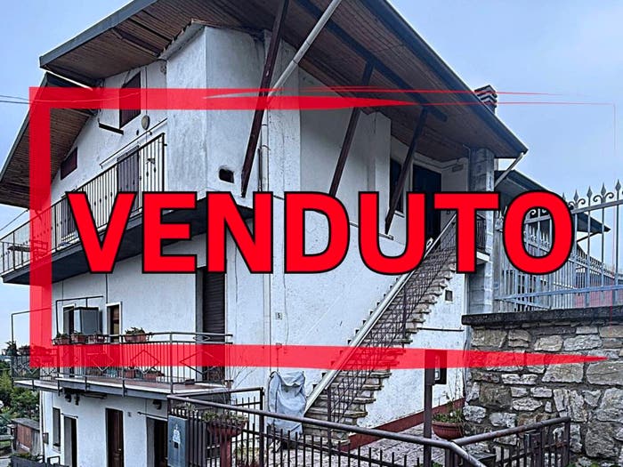 Appartamento bilocale in vendita in Via Stelle, Centro, Chiuduno