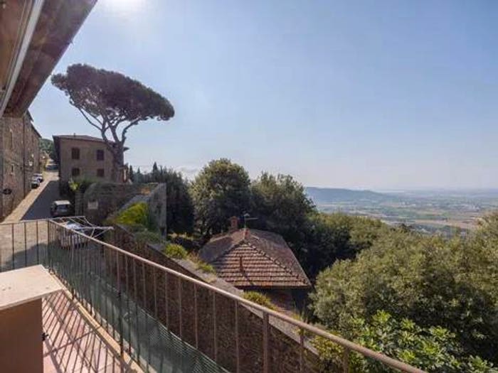 Appartamento con 5 locali in vendita in Via Giuseppe Maffei No Number, Centro, Cortona
