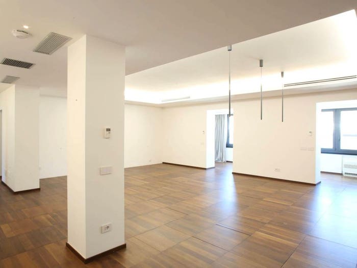 Appartamento con 5 locali in vendita in Via Montenapoleone, Scala Manzoni, Milano