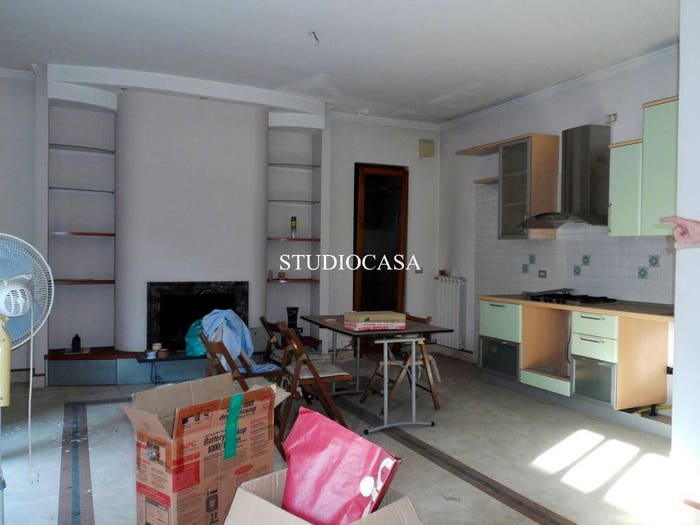 Appartamento con 5 locali in vendita in Via Madonna della Libera, Marcianise