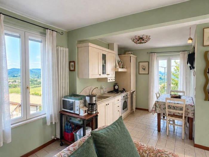 Casa quadrilocale in vendita in Località Spiaggio, Varano de' Melegari