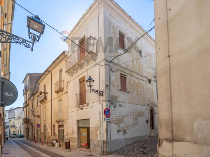 Casa con 5 locali in vendita in Torre de' Passeri