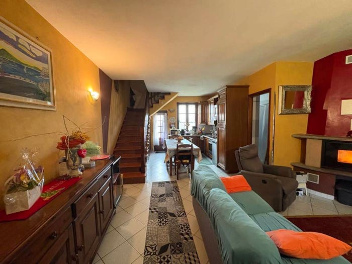 Casa quadrilocale in vendita in Via Roma, Centro, Celle Enomondo