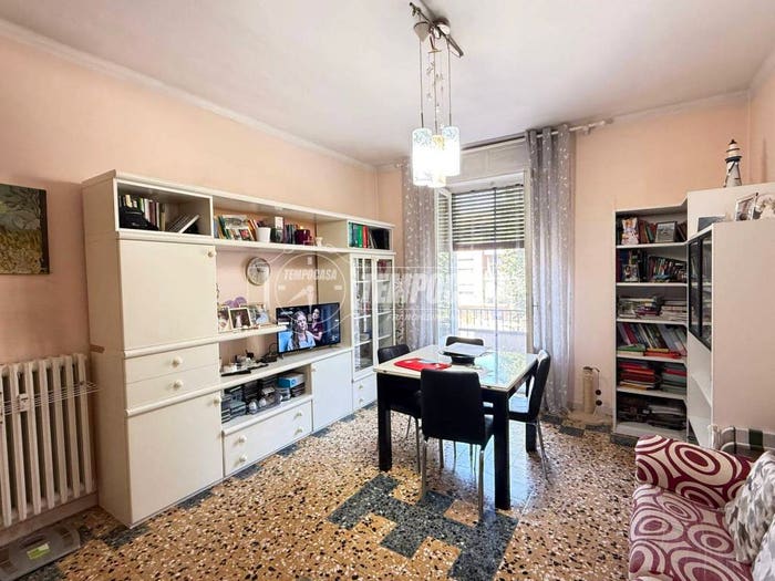 Appartamento quadrilocale in vendita in Corso XXV Aprile, Corso Torino, Asti