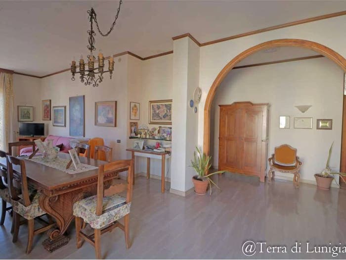 Appartamento con 6 locali in vendita in VIA LUNIGIANA, Centro, Pontremoli