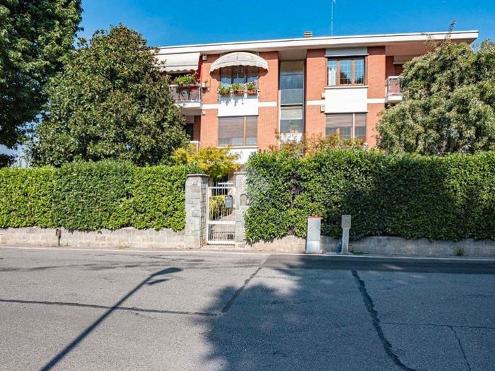 Appartamento quadrilocale in vendita in Corrado Basso, Centro, Ciriè