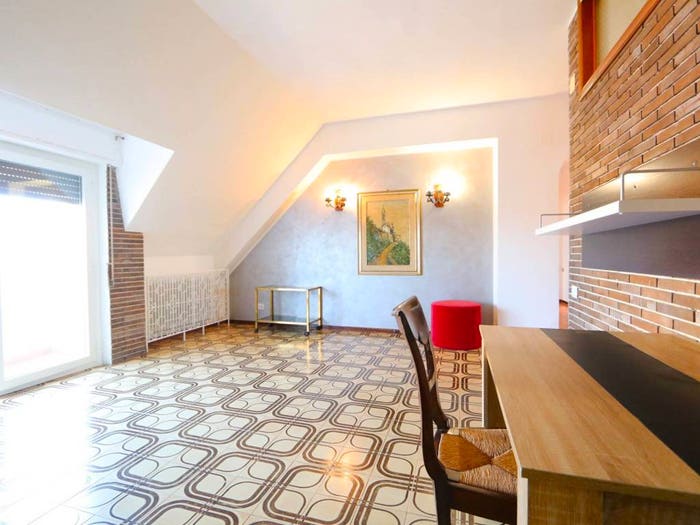Appartamento con 5 locali in vendita in Centro, Offida