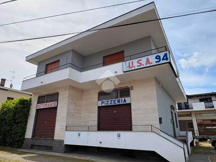 Casa trilocale in vendita in Viale ticino, Centro, Lonate Pozzolo