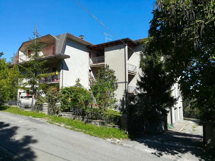 Appartamento trilocale in vendita in Via Selva, Castelluccio, Montese